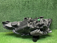 Фара правая Maserati Levante (2020-2024) LED