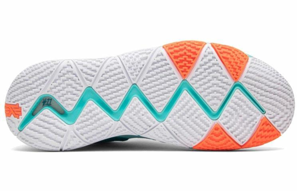 Кроссовки Nike Kyrie 4 Power Is Female
