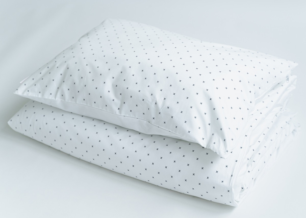 Комплект постельного белья "Плюсики"