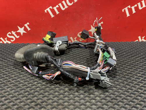 Проводка двери правой