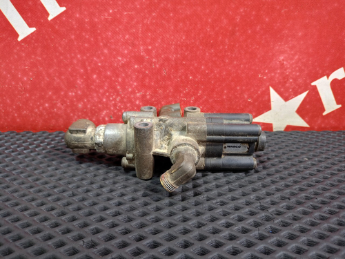 Клапан ускорительный