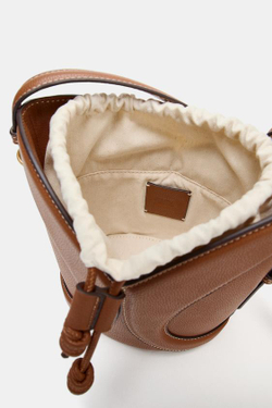 ZARA МИНИ-СУМКА-МЕШОК С ДЕКОРАТИВНОЙ СТРОЧКОЙ, ТЕМНЫЙ РЫЖЕВАТО-КОРИЧНЕВЫЙ