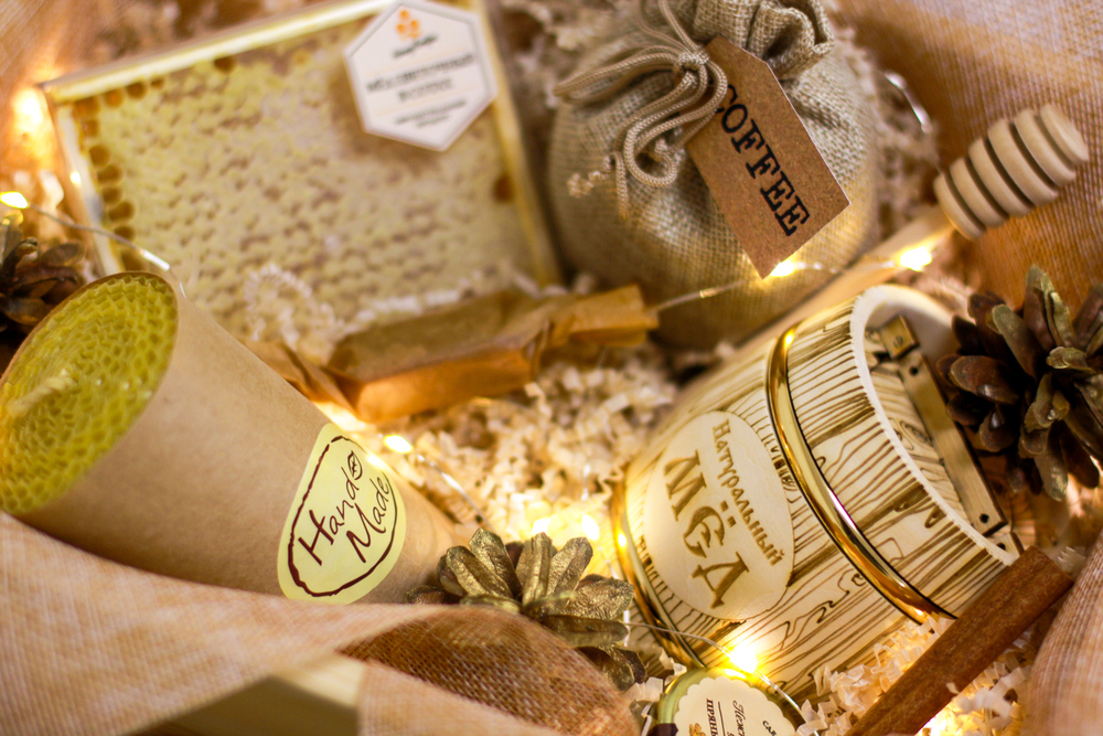 Медовый подарочный набор HoneyForYou в деревянном ящике "С Днем Рождения!"