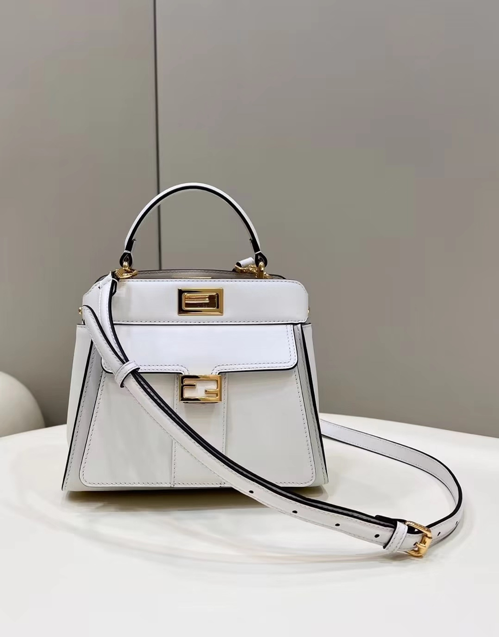 Fendi Peekaboo 23 cm