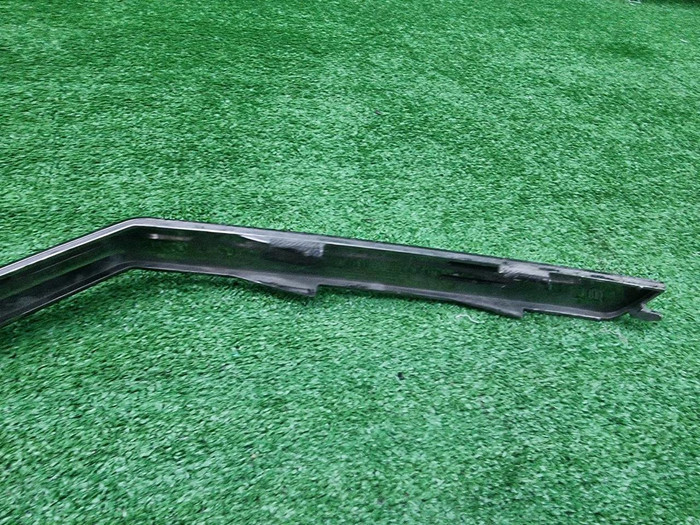 Молдинг бампера левый Hyundai Santa Fe 4 TM 18-21