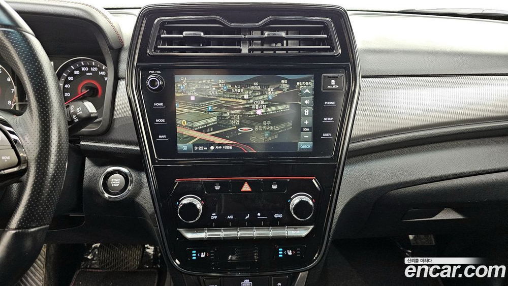 KG Mobility (Ssangyong) Very New Tivoli Бензин 1.5 2WD (11.2020)