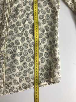 Блузка со стильным принтом, визуально на 44 размер