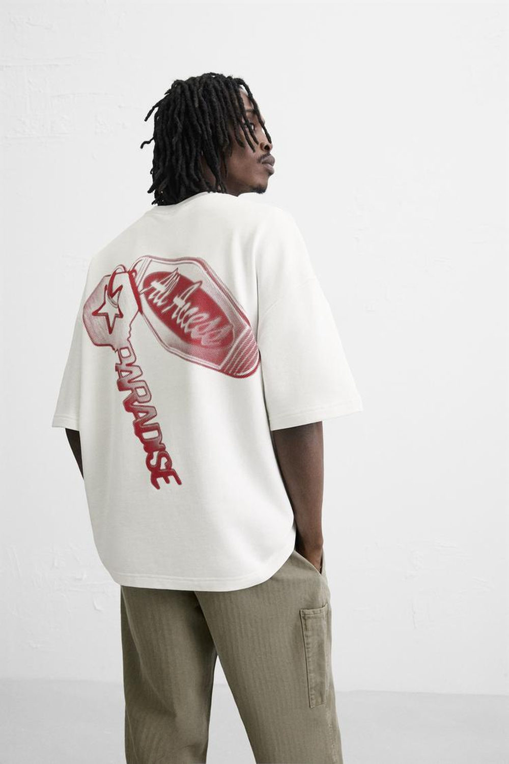 ZARA ТОЛСТОВКА С КОМБИНИРОВАННЫМ ПРИНТОМ, БЕЛЫЙ