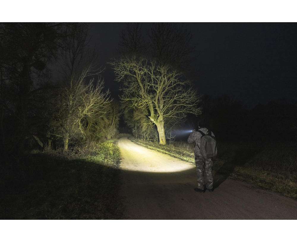 Фонарь Armytek Viking F01802W 2330 люмен (теплый свет)