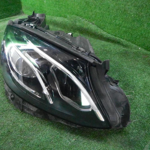 Фара правая Mercedes E W213 (2016-2021) LED