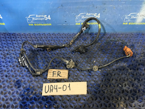 Датчик ABS передний правый Honda INSPIRE 1999