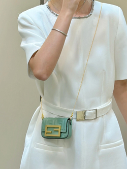 Fendi Nano Baguette 11 cm
