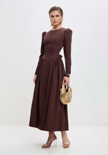 Платье с драпировкой и с бантом