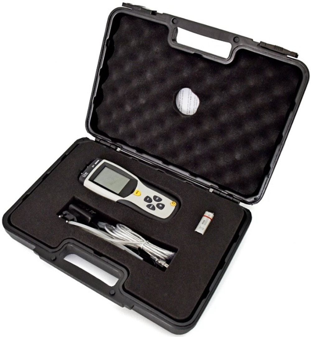 Манометр  CEM DT-8890A