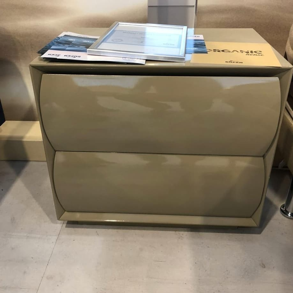 Тумбочка DUPEN М-131 мока