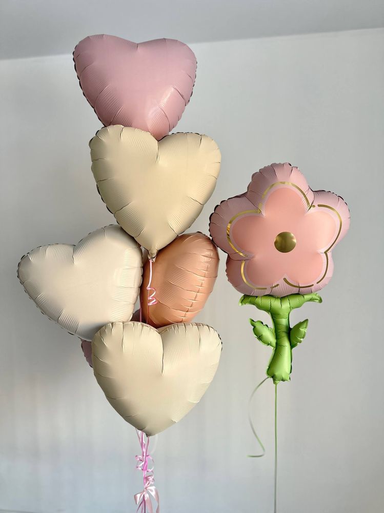 Воздушные гелиевые шарики с доставкой по Хабаровску цветок№4858