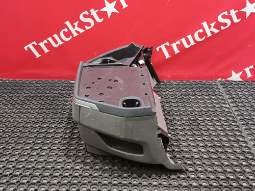 Панель торпедо центральная