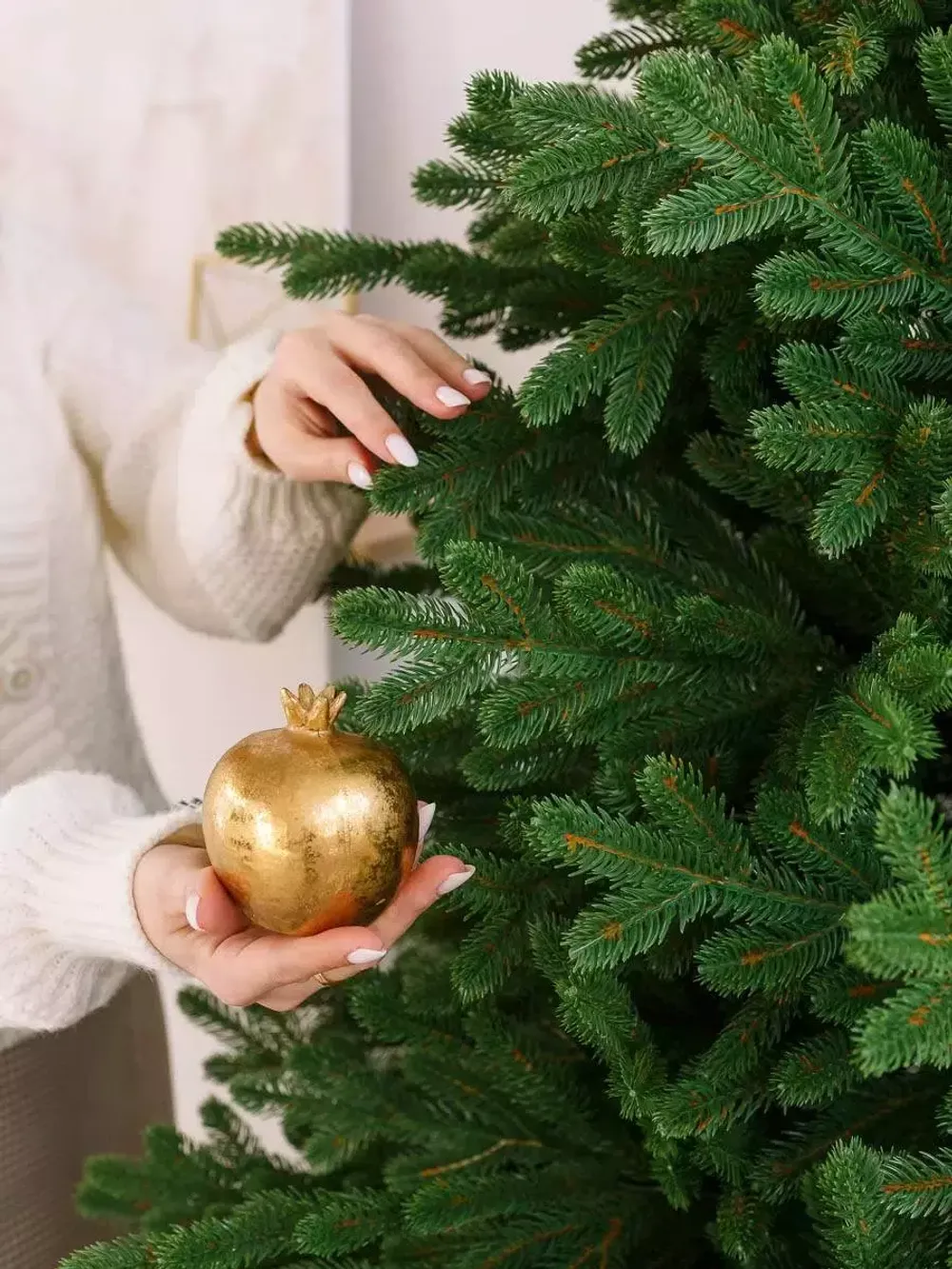 Ель искусственная «Мэдимон» (Литая хвоя) 180 см / 1.8 м