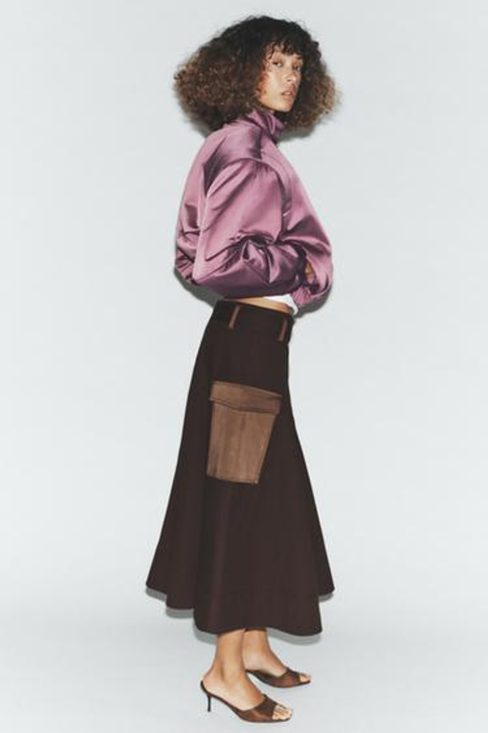 Пуховик с капюшоном и плечами - ZARA