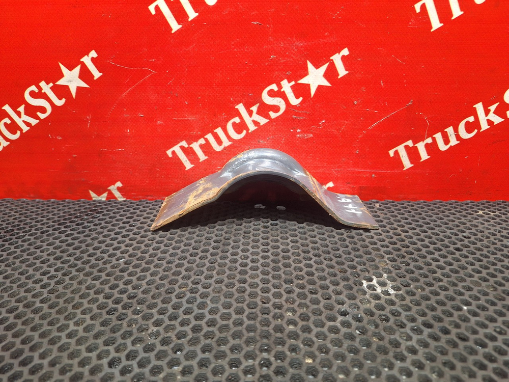 Кронштейн крыла заднего 2018г.