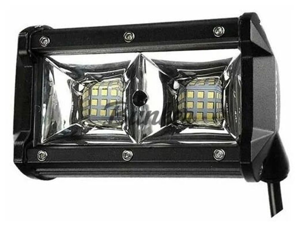 Светодиодная фара 12/24V 139*79*60MM 54W 32 чипа G0048