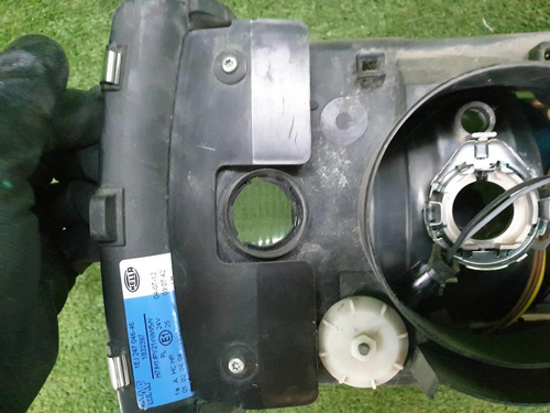 Битая Фара левая DAF XF 105 (2006-2012) галоген