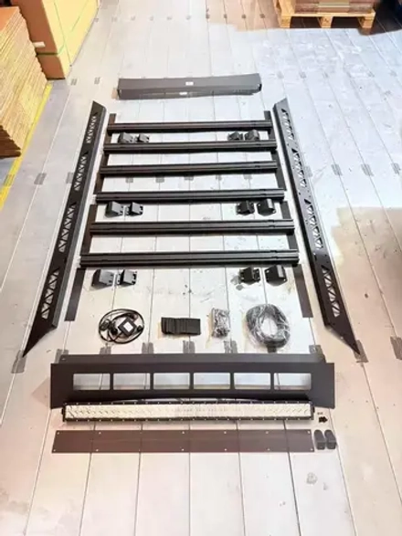 Платформа на крышу с доп. светом для Jetour Traveller T2 2023+ багажник на крышу фары диоды люстра