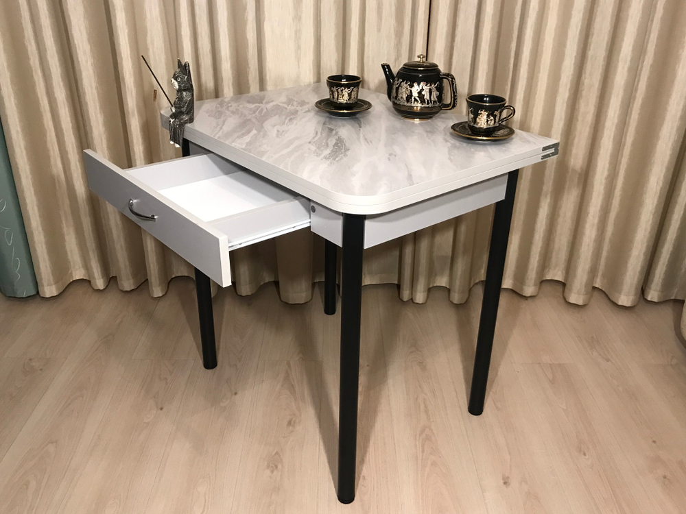 Раскладной кухонный стол с ящиком на черных ножках Wide Lavant