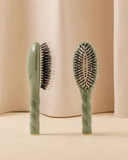La Bonne Brosse N.03 The Essential Small Soft Hair Brush