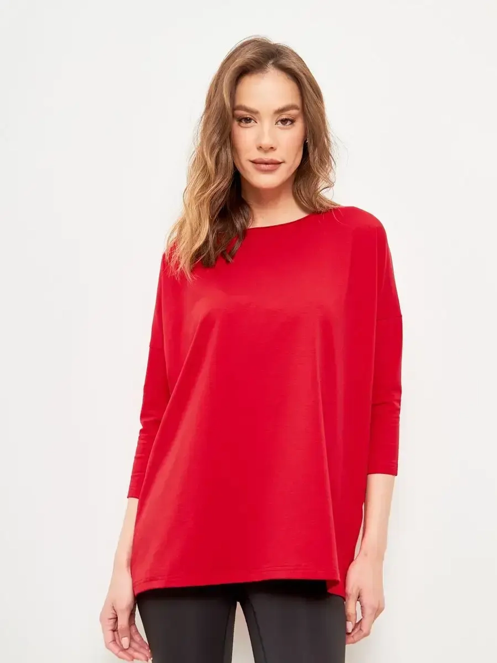 Лонгслив оверсайз с рукавом 3/4