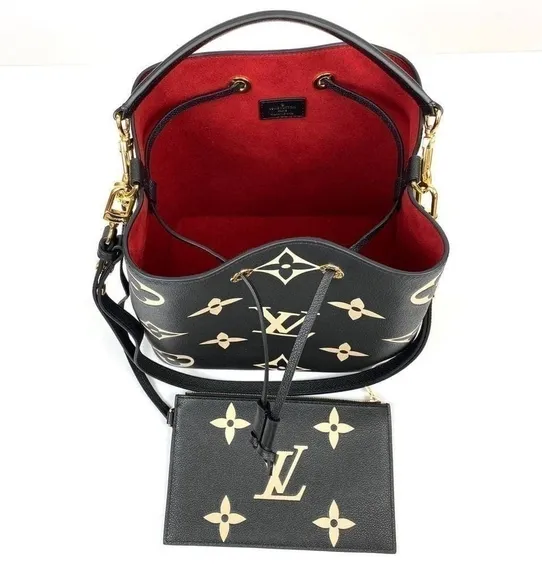 Сумка Louis Vuitton Neonoe MM черный