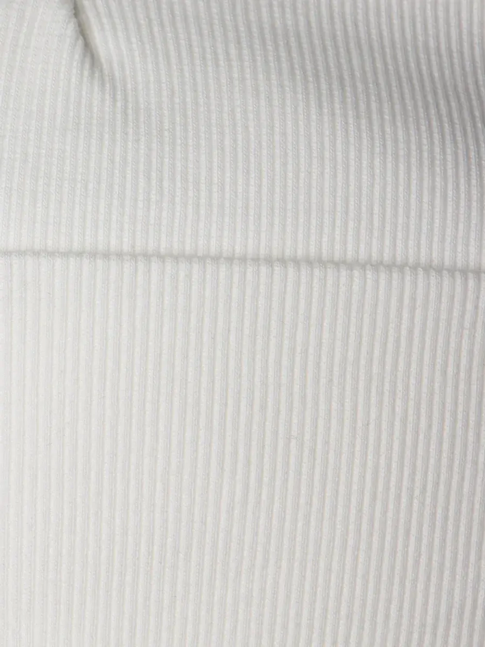 Шапка детская со снудом на осень