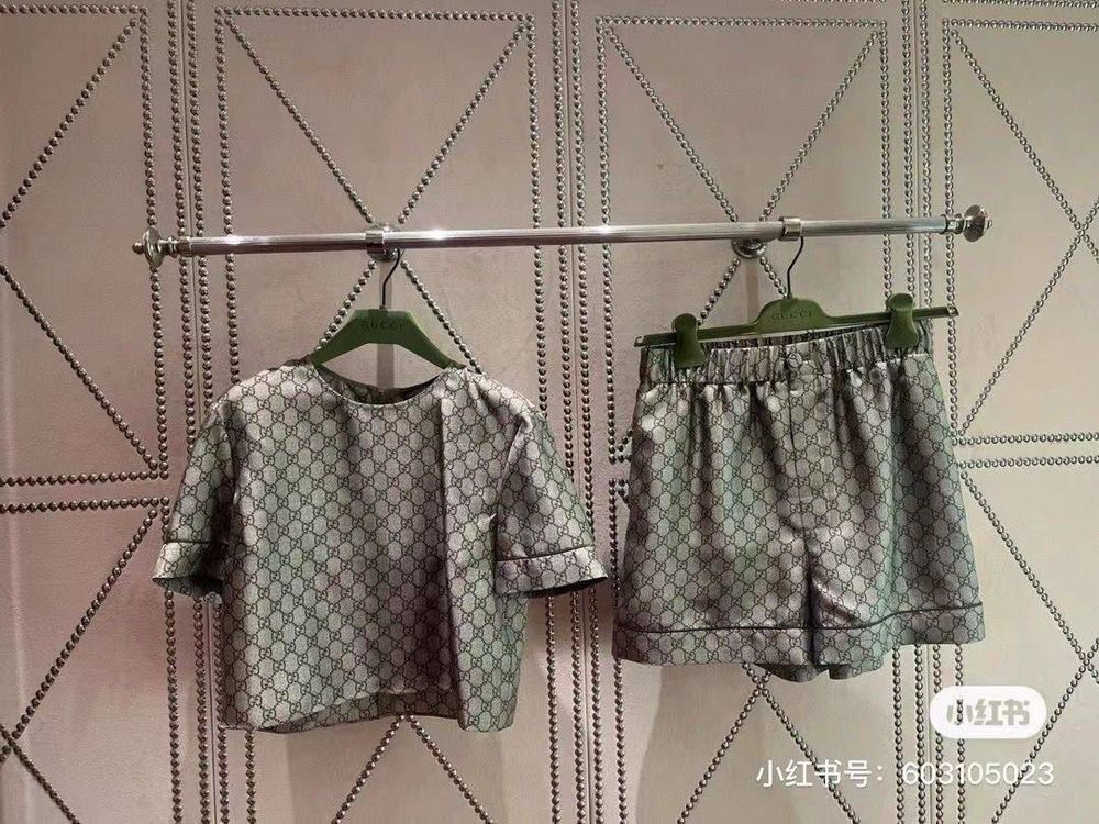 Босоножки Gucci