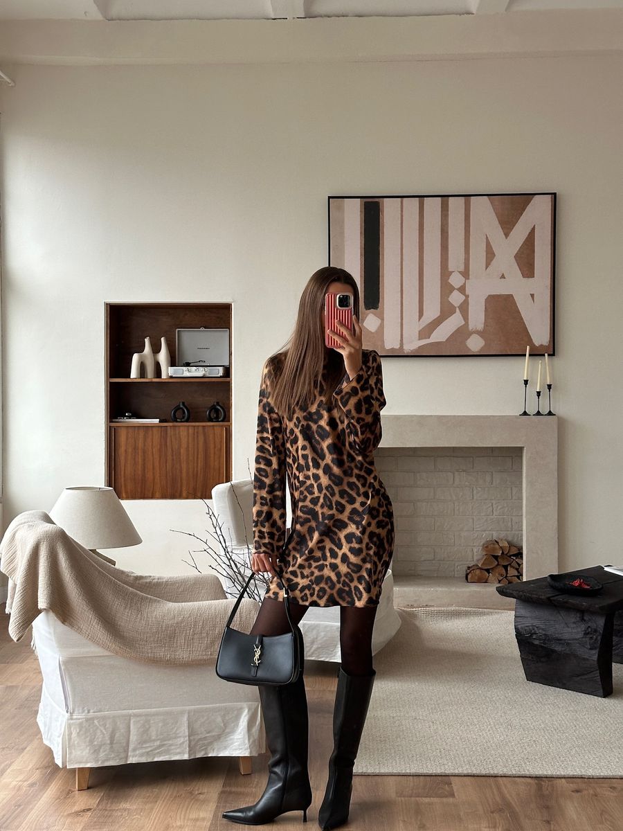 Платье из шелка косого кроя мини лео