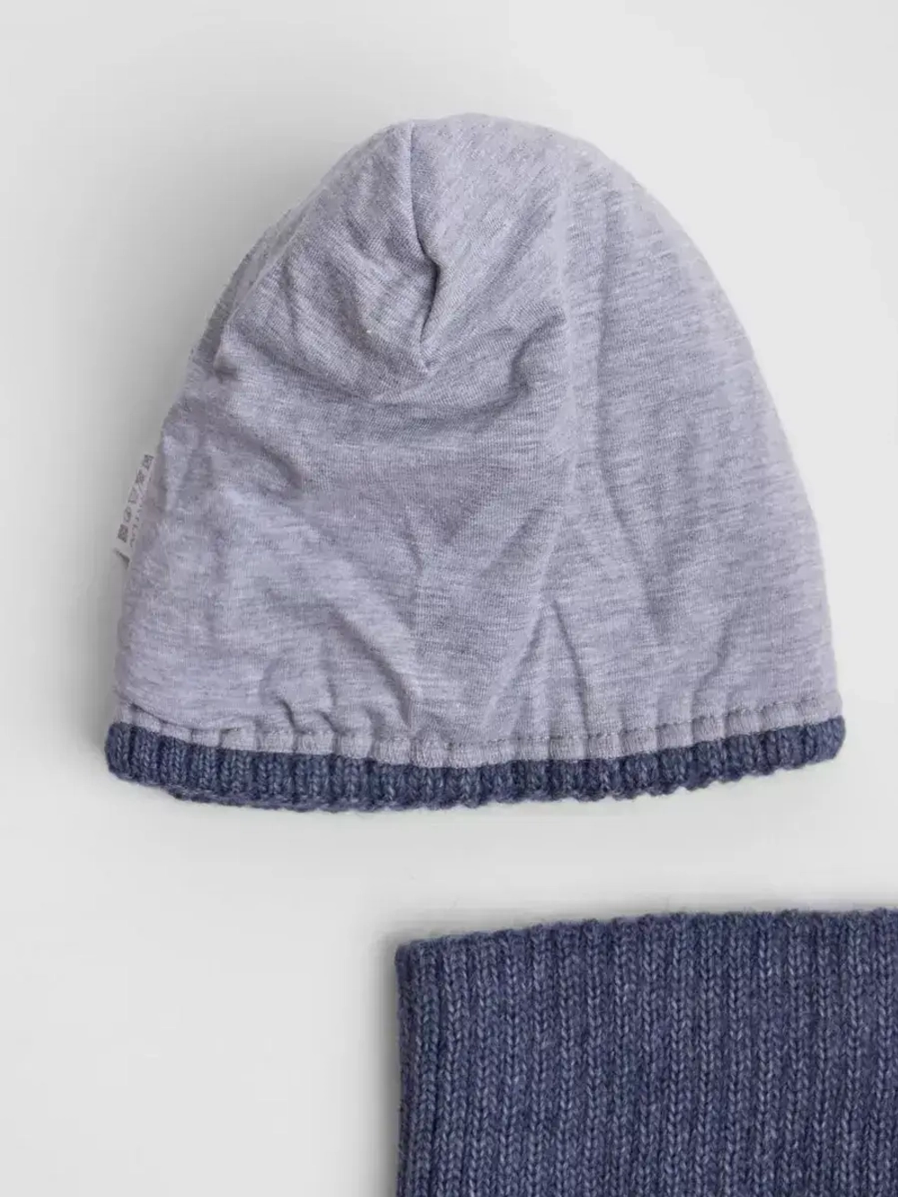 Шапка детская и снуд осень