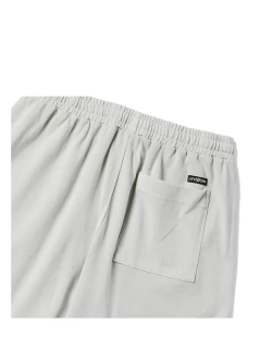 Пигментные шорты с арочной надписью