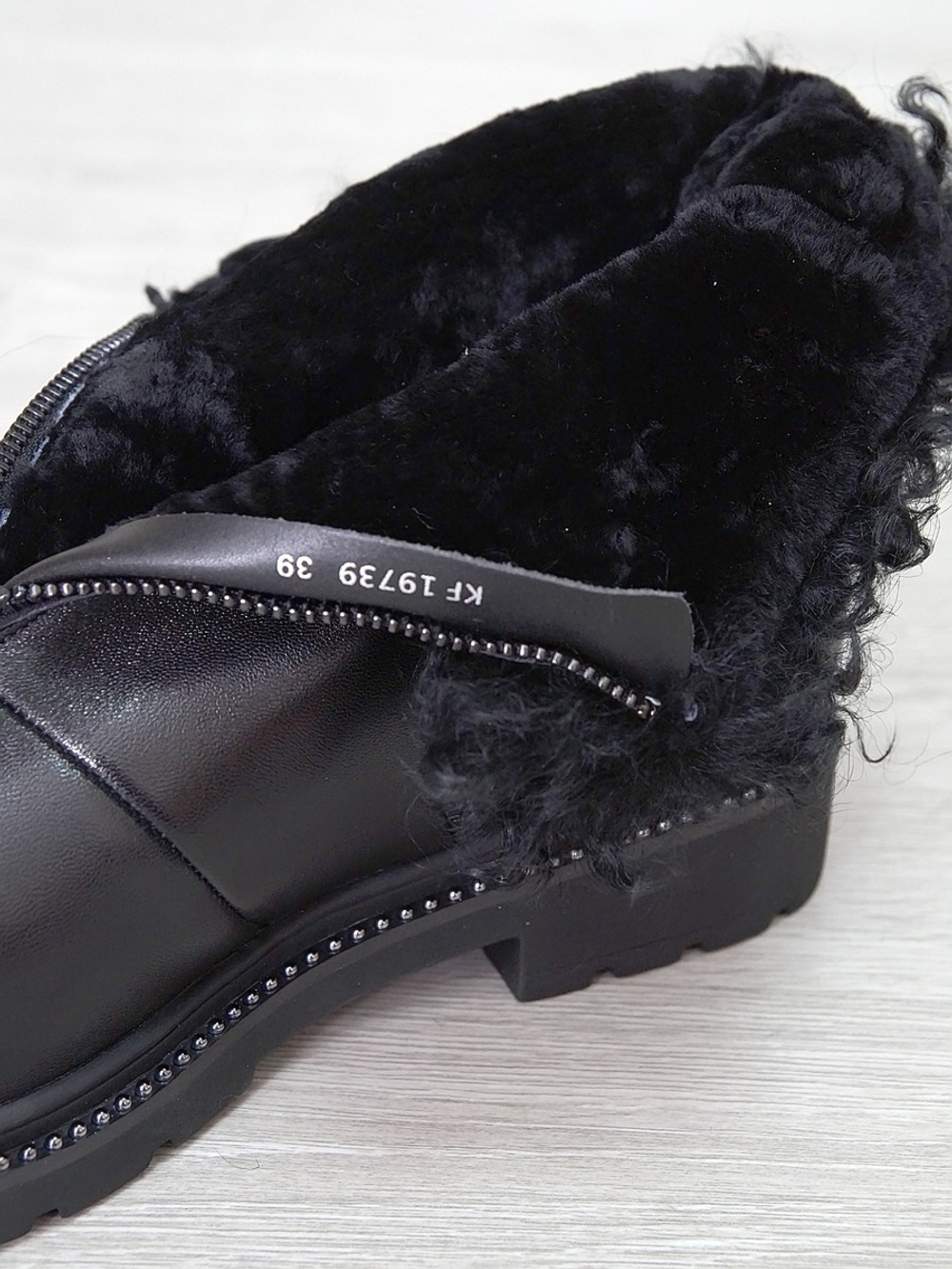 Ботинки женские зимние