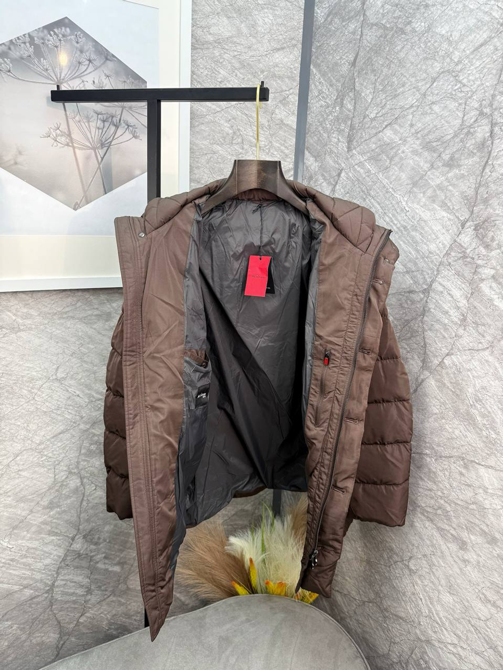 Пуховик Kiton