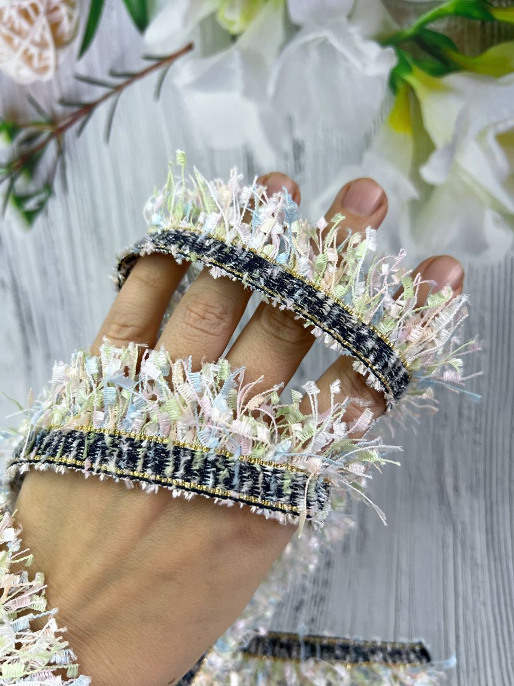 Тесьма с бахромой твидовая букле травка 35мм (1,5м в уп)