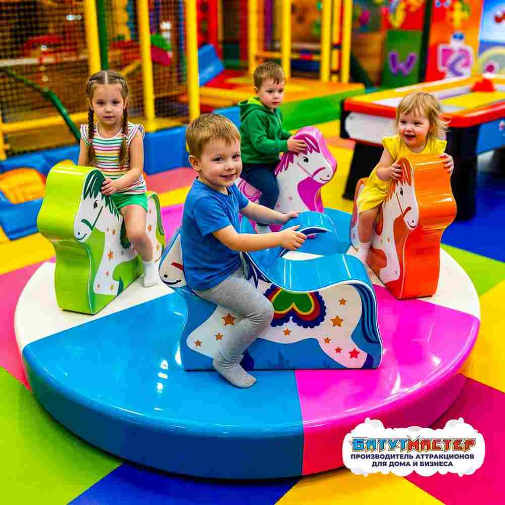 Электрическая карусель детская 4KIDS "Гонка на лошадках"