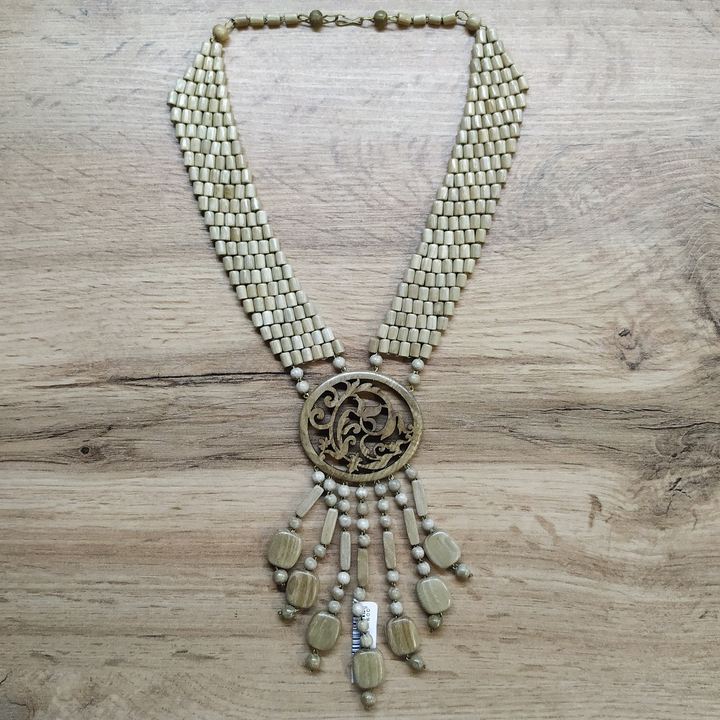 Колье Феникси, 7 подвесов, дерево, цвет бежевый, 46 см