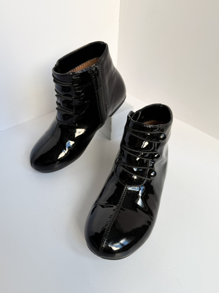 Ботинки Age of Innocence, 29