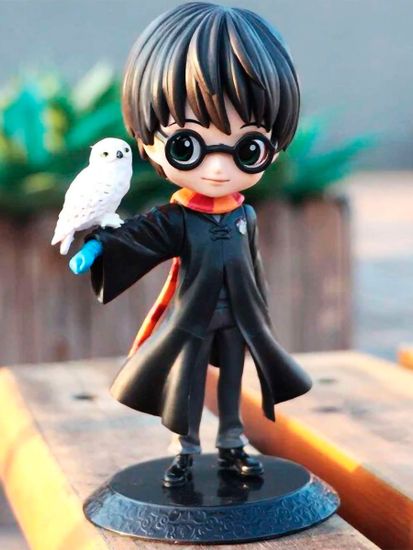 Фигурка Q Posket Гарри Поттер Гарри Поттер и Хедвиг 14см BP35894P