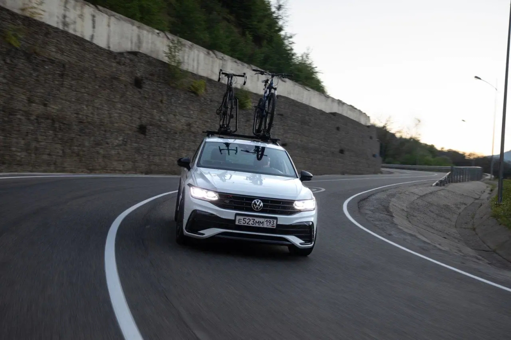 Велокрепления  на крышу автомобиля LUX MASTER