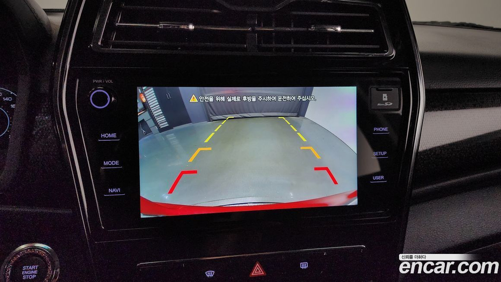 KG Mobility (Ssangyong) Very New Tivoli Бензин 1.5 2WD (01.2020)