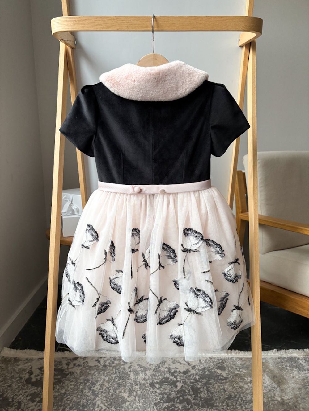 Новое платье Colorichiari , 116