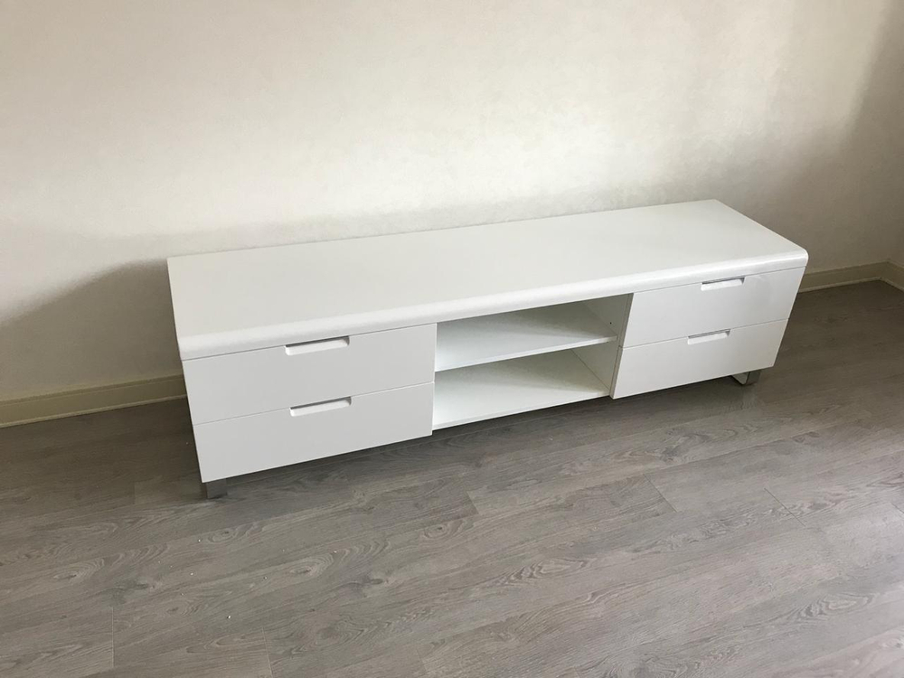 Тумба DUPEN TV 602 белая