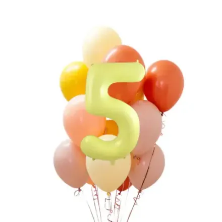 Букет с цифрой "Солнечный с нежно-лаймовой цифрой"