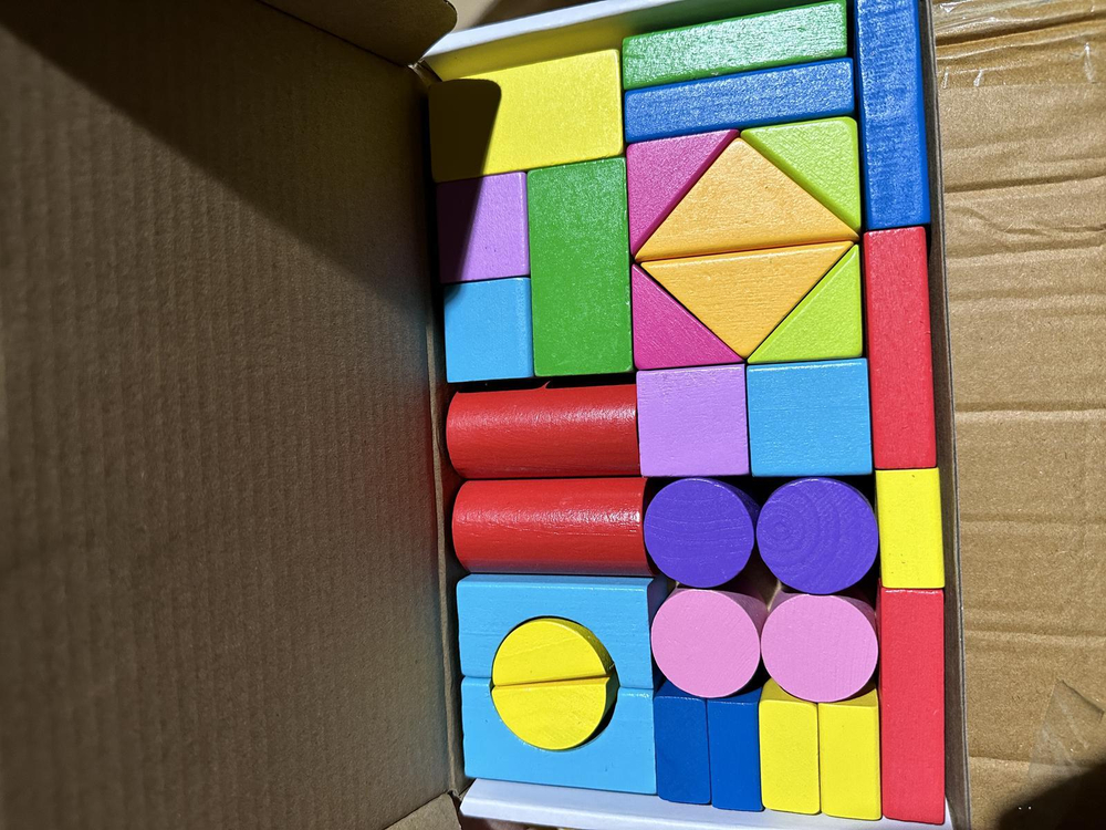 Конструктор деревянный 32 элемента, коробка C-41717