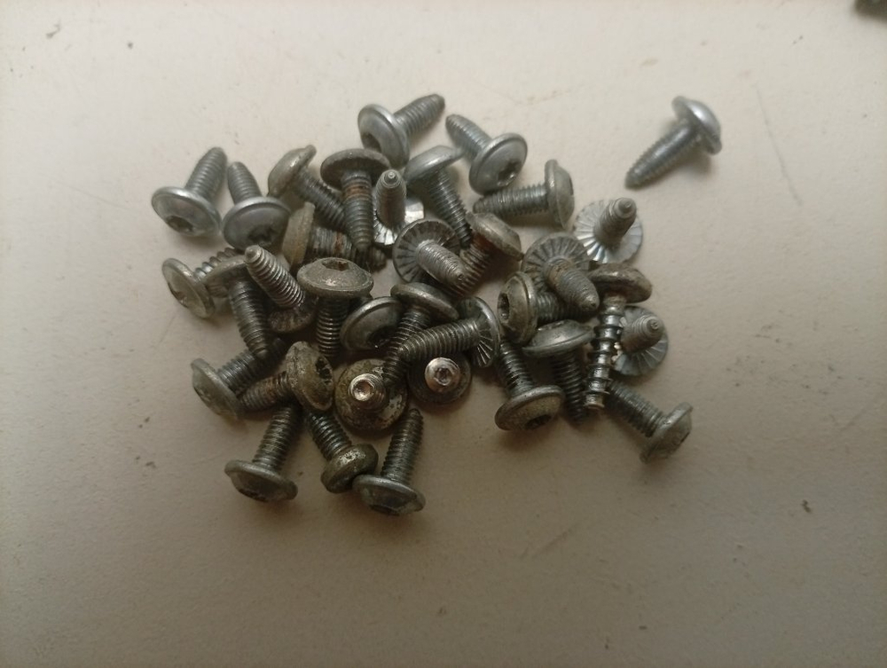 WLL2416EOE/01 кт73 Крепеж и хомуты для стиральной машины Bosch WLL2416EOE/01 б/у